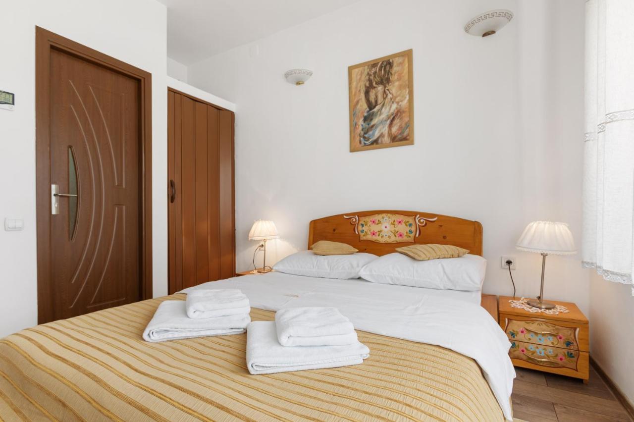 Casa Rasnoveana Εξωτερικό φωτογραφία