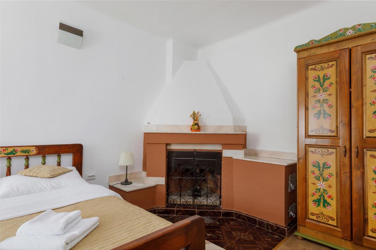 Casa Rasnoveana Εξωτερικό φωτογραφία