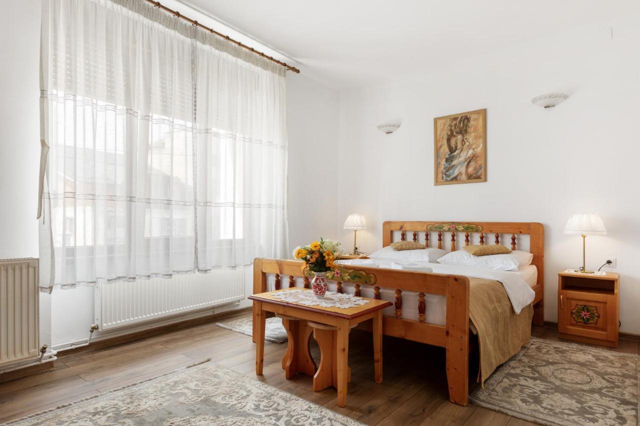 Casa Rasnoveana Εξωτερικό φωτογραφία